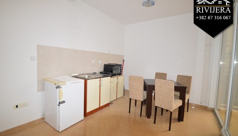 Cheap apartment with sea view Baosici, Herceg Novi-Top Estate Montenegro