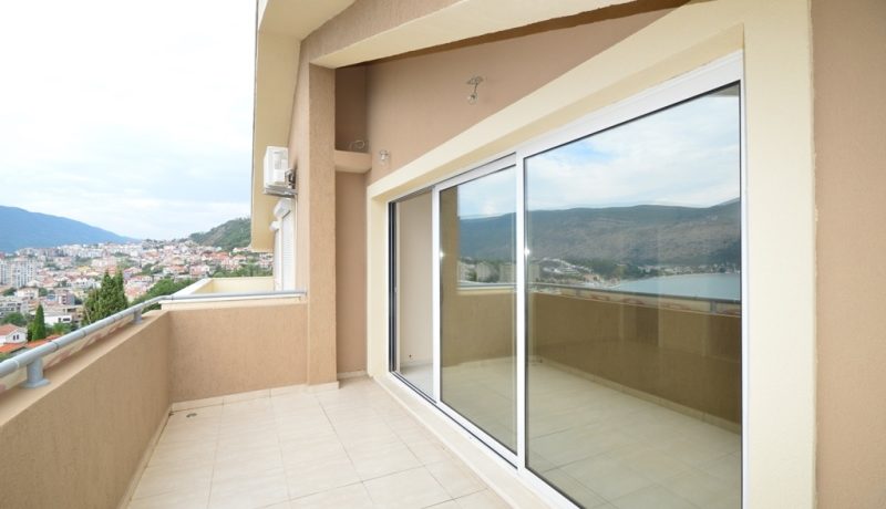 Attractive sunny apartment Topla, Herceg Novi-Top Estate Montenegro