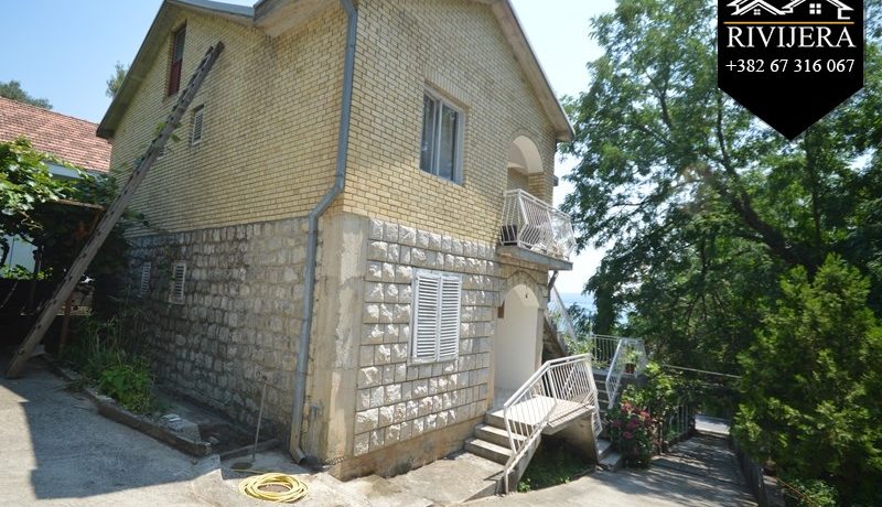 Kuća sa pogledom na more Bijela, Herceg Novi-Top Nekretnine Crna Gora