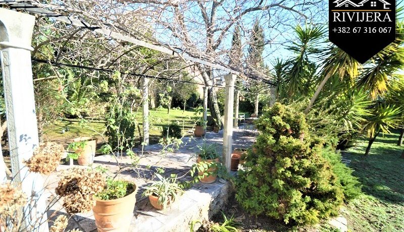 Beautiful villa with sea view Center, Herceg Novi-Top Estate Montenegro