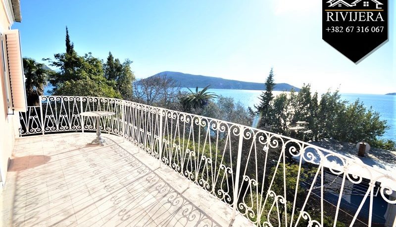 Villa with bog plot Center, Herceg Novi-Top Estate Montenegro