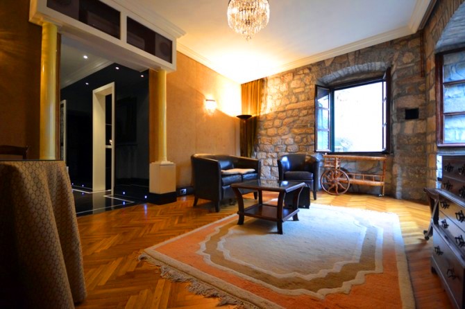 Impressive two bedroom apartment Kotor-Top Estate Montenegro