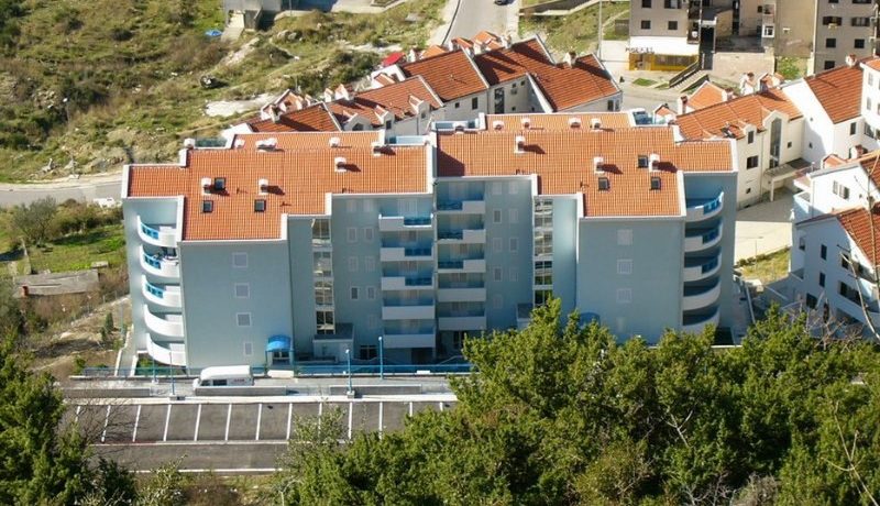 Two bedroom apartment in a new building Dobrota, Kotor-Top Nekretnine Crna Gora