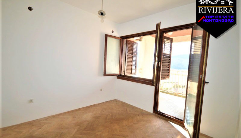 Small apartment for renovation Topla, Herceg Novi-Top Estate Montenegro