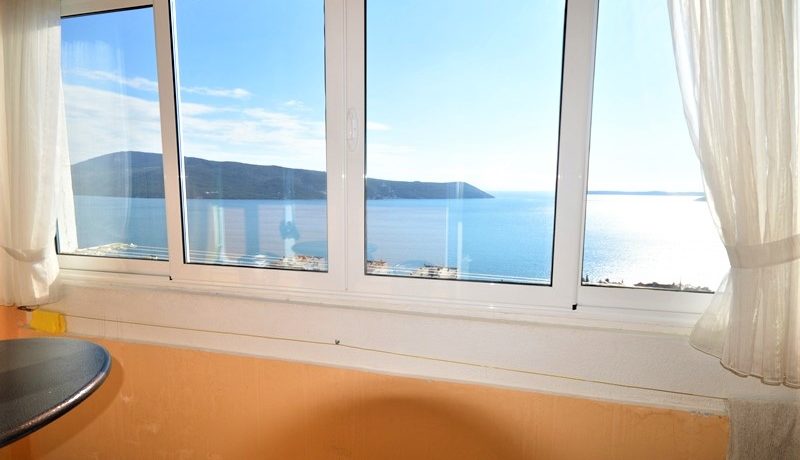 Attractive apartment with sea view Savina, Herceg Novi-Top Estate Montenegro