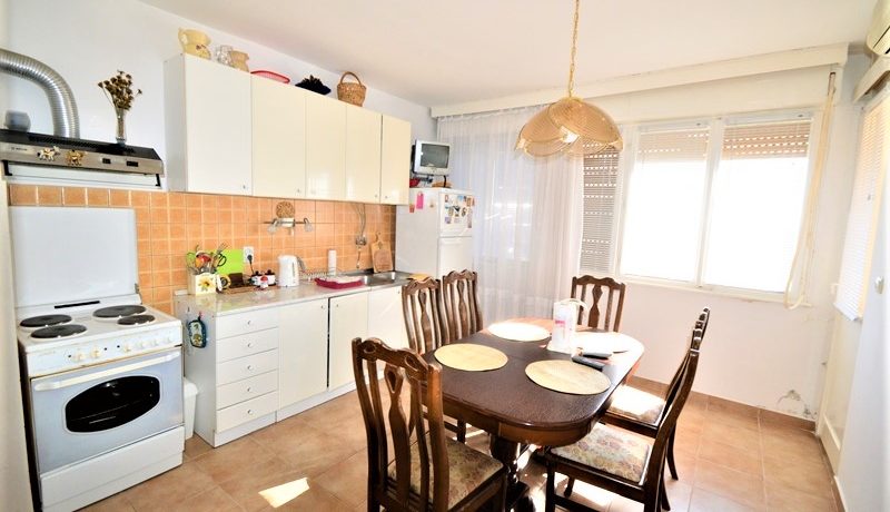Odličan renoviran stan Savina, Herceg Novi-Top Nekretnine Crna Gora