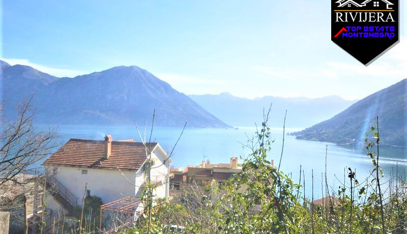 Attractive plot with view on Boka bay Morinj, Kotor-Top Estate Montenegro