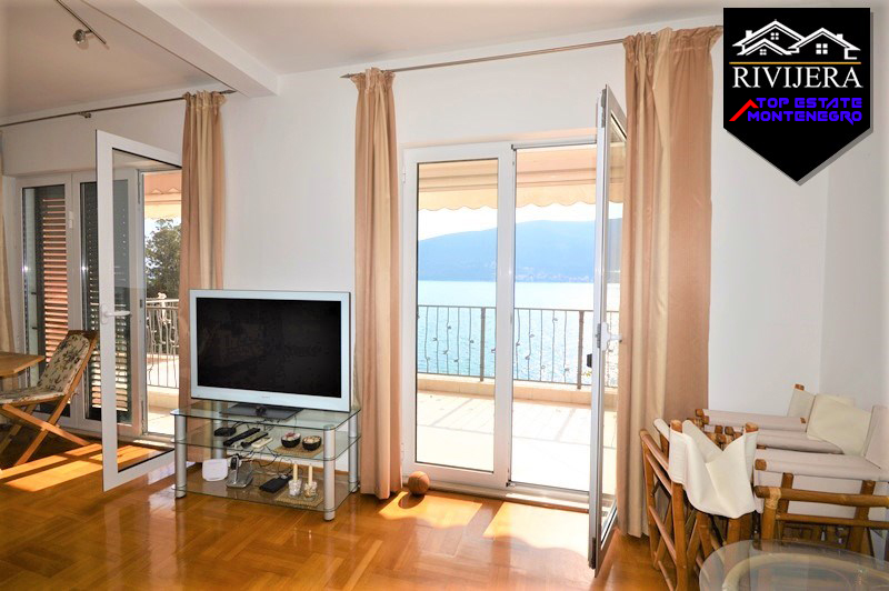 Dobar stan na šetalištu Herceg Novi