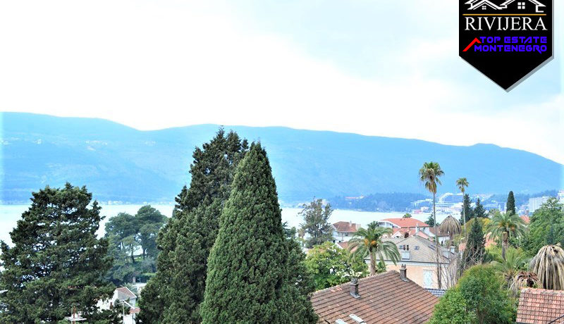 Drei Zimmer Stadtwohnung Zentrum, Herceg Novi-Top Immobilien Montenegro