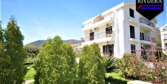 House with guest apartments Bijela, Herceg Novi