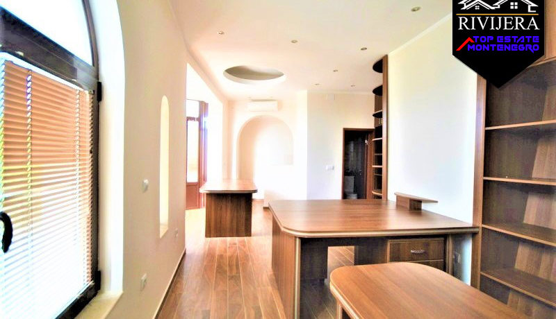 Wohnung oder Gewerbefläche Zentrum, Herceg Novi-Top Immobilien Montenegro