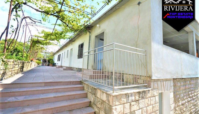 Kuća za renoviranje ili rušenje Kumbor, Herceg Novi-Top Nekretnine Crna Gora