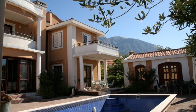 Elegante Familienvilla, Kotor-Top Immobilien Montenegro