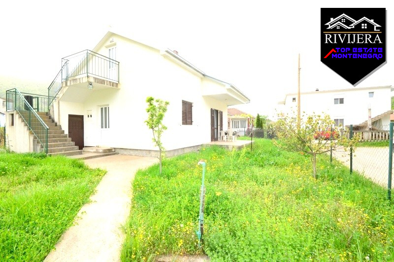 House with nice courtyard Zelenika, Herceg Novi