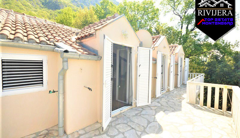 Дом с двумя квартирами Льута, Котор-Топ недвижимости Черногории