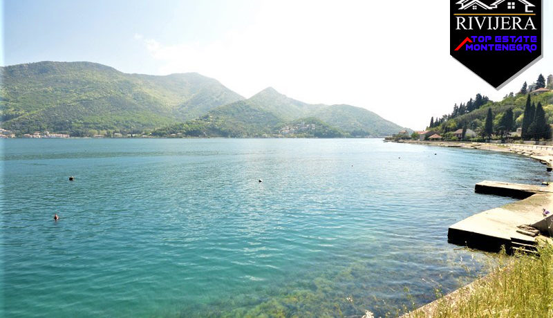 Atraktivna vila u blizini mora Kamenari, Herceg Novi-Top Nekretnine Crna Gora