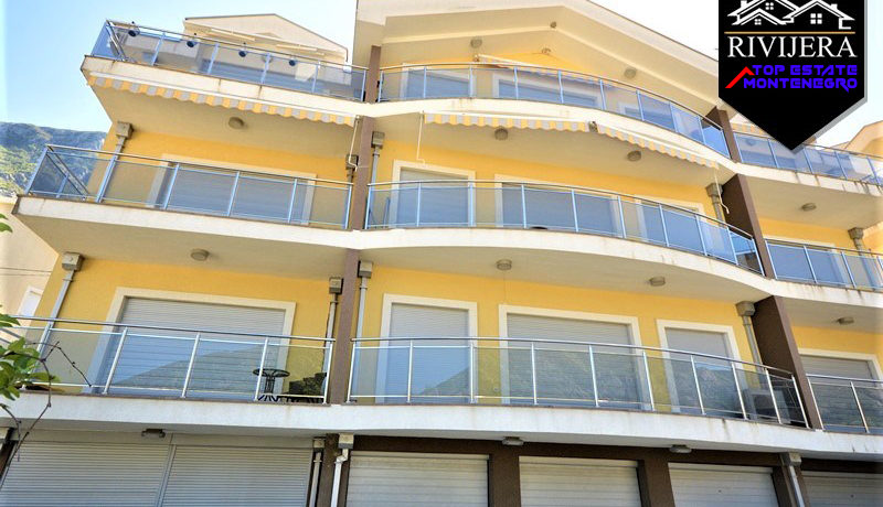 New apartment with garage Dobrota, Kotor-Top Estate Montenegro