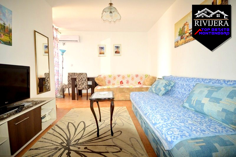 Small one bedroom apartment Center, Igalo