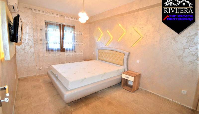 Привлекательная меблированная квартира Игало, Герцег Нови-Топ недвижимости Черногории