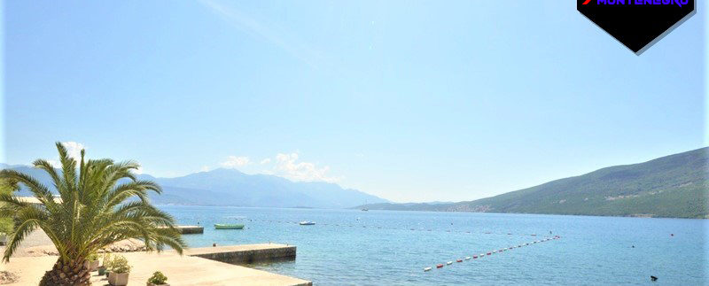 House first line Djenovici, Herceg Novi-Top Estate Montenegro