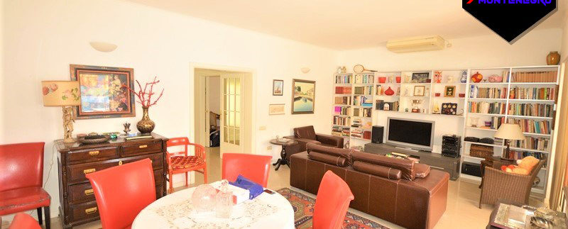 Villa erste linie in der Nähe von Portonovi Djenovici, Herceg Novi-Top Immobilien Montenegro