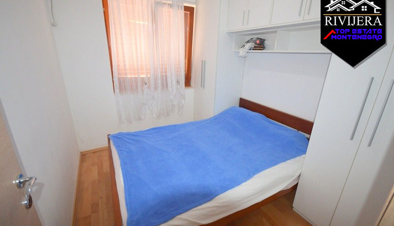 Wohnung mit Meerblick und Pool Baosici, Herceg Novi-Top Immobilien Montenegro