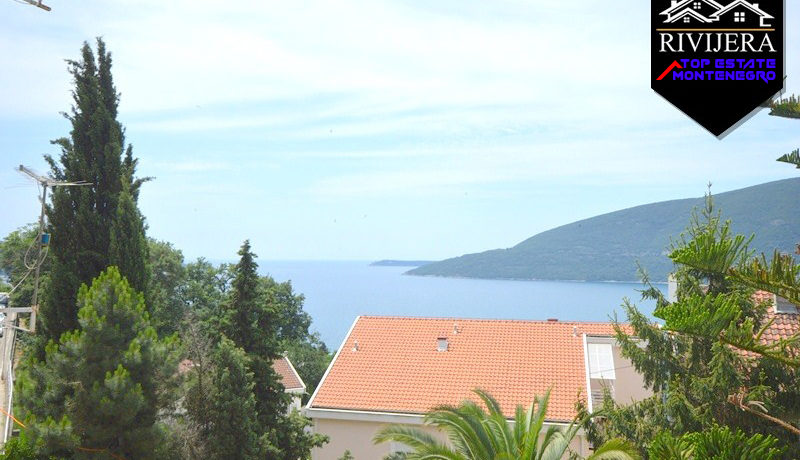 Good apartment with sea view Crveni Krst, Herceg Novi-Top Estate Montenegro