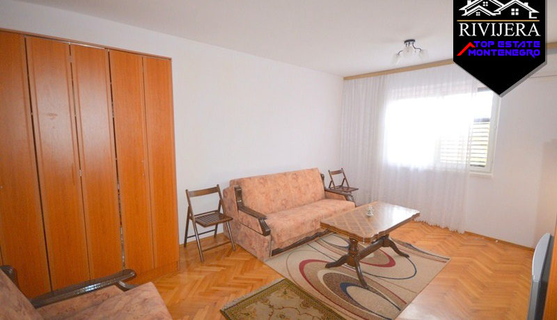 Gute Wohnung mit Meerblick Crveni Krst, Herceg Novi-Top Immobilien Montenegro