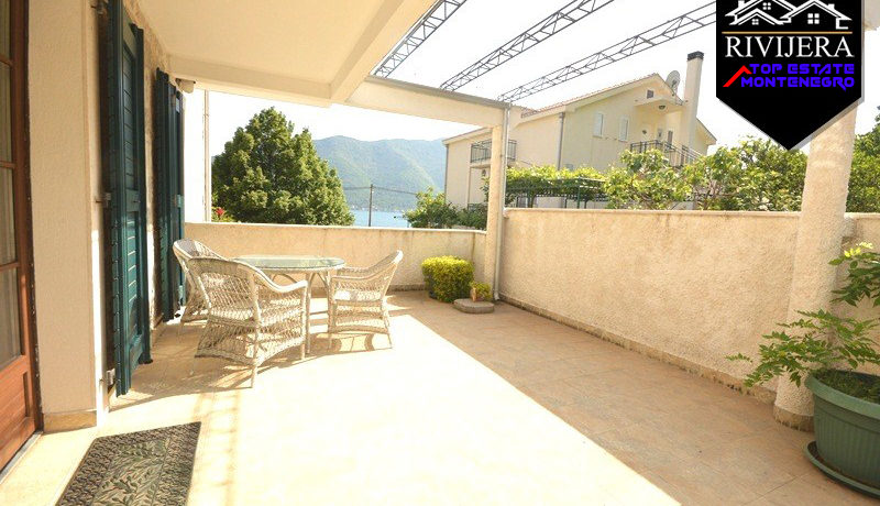 Luxury apartment first line Strp, Kotor-Top Estate Montenegro