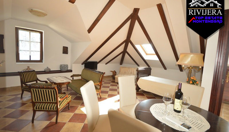 Penthouse Wohnung mit Zwei Schlafzimmer Strp, Kotor-Top Immobilien Montenegro