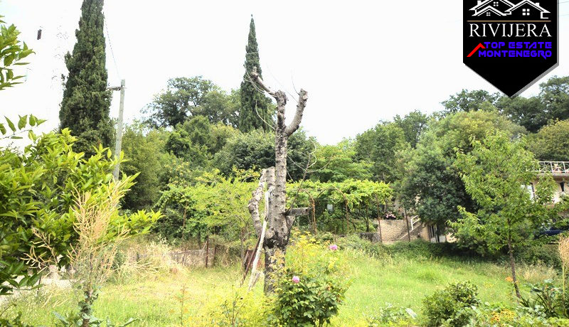 Big plot with house for holiday Cela, Herceg Novi-Top Estate Montenegro