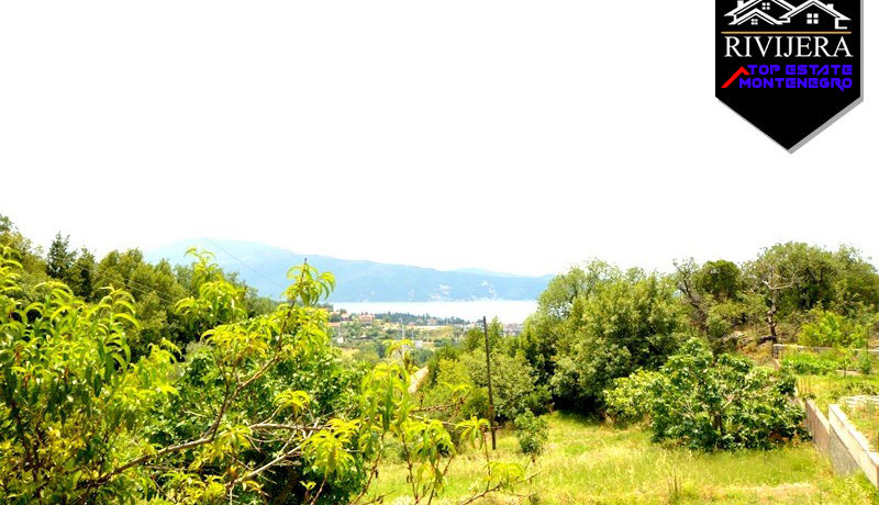 Großes Grundstück mit Ferienhaus Cela, Herceg Novi-Top Immobilien Montenegro