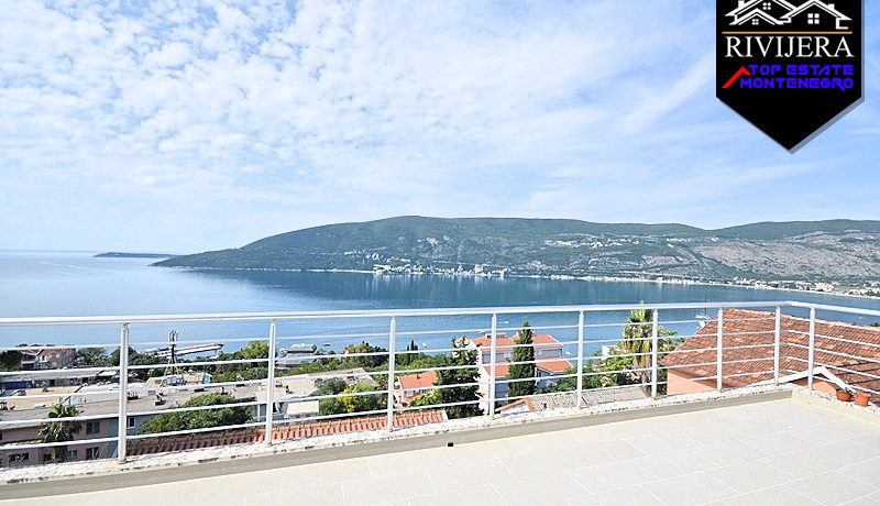 Luxury three bedroom flat with sea view Center, Herceg Novi-Top Estate Montenegro