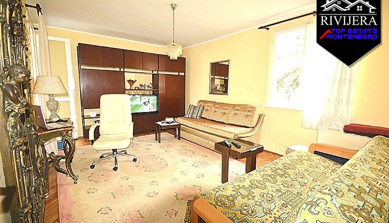 Komfortable Wohnung Topla, Herceg Novi-Top Immobilien Montenegro