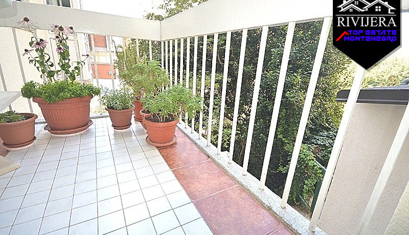 Opremljen gradski stan Topla, Herceg Novi-Top Nekretnine Crna Gora