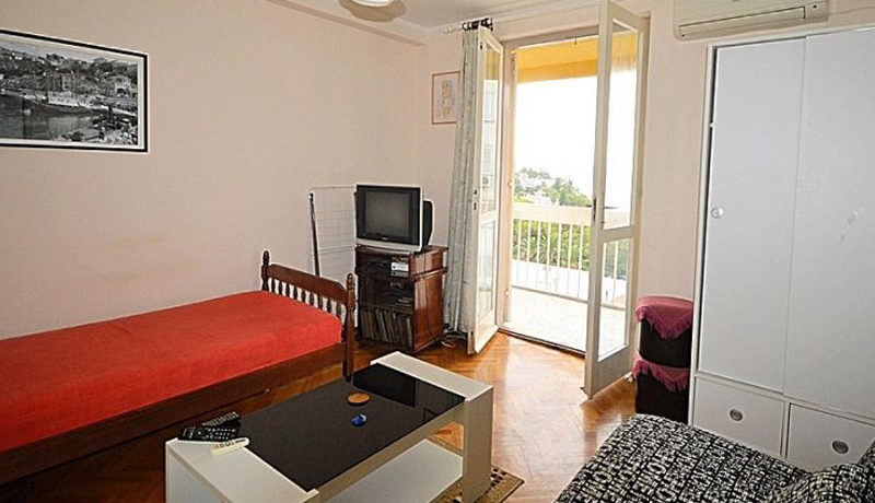 Namještena Garsonjera Topla, Herceg Novi-Top Nekretnine Crna Gora