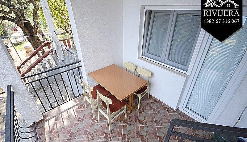 Dvosoban stan sa balkonom Baošići, Herceg Novi-Top Nekretnine Crna Gora