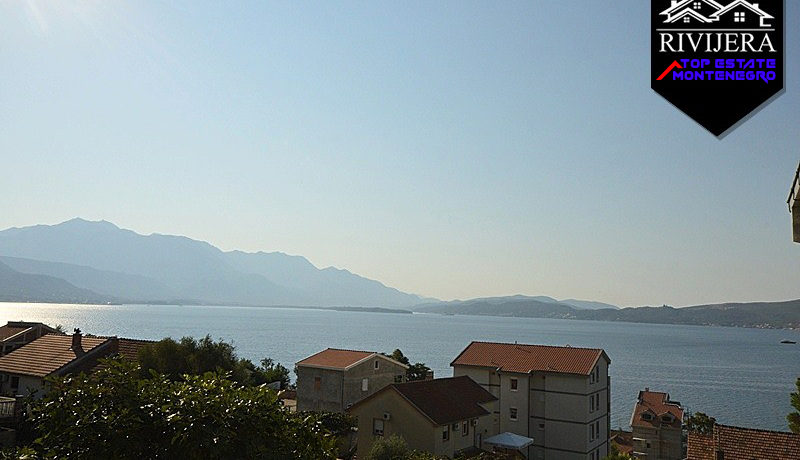 Kuća sa pogledom Bijela, Herceg Novi-Top Nekretnine Crna Gora