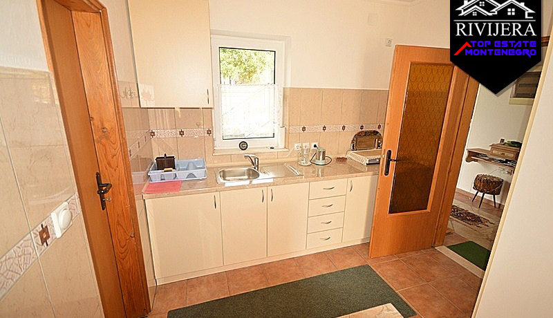Günstiges Haus Drenovnik, Igalo, Herceg Novi-Top Immobilien Montenegro
