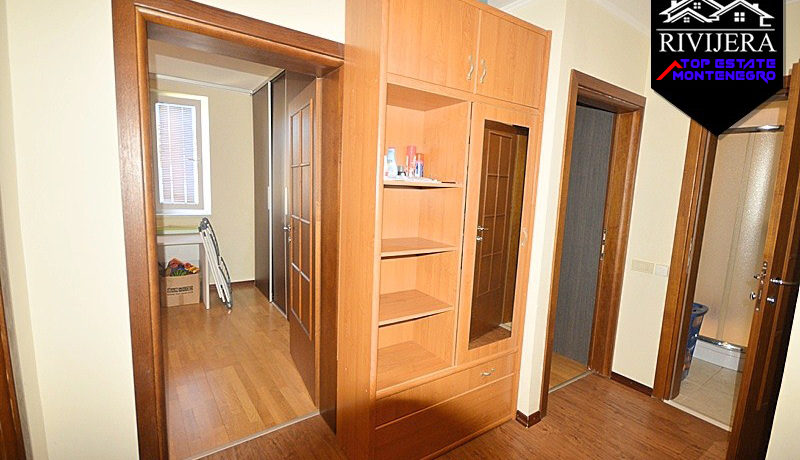Einfache Zwei Zimmer Wohnung nahe Meer Igalo, Herceg Novi-Top Immobilien Montenegro