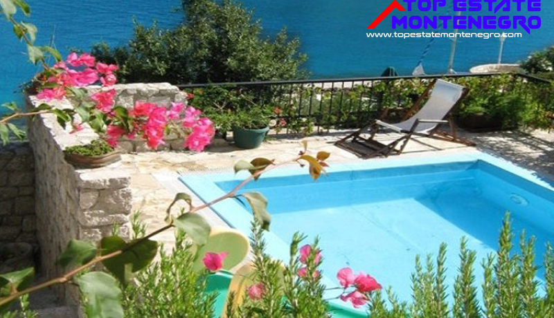 Luxus Zwei Zimmer Ferienwohnung Kostanjica, Kotor-Top Immobilien Montenegro