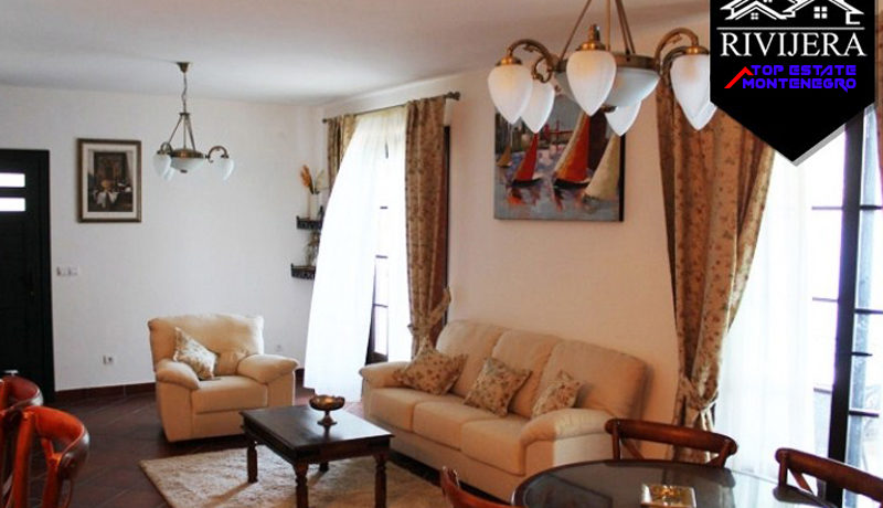Neue Luxus wohnung Kostanjica, Kotor-Top Immobilien Montenegro
