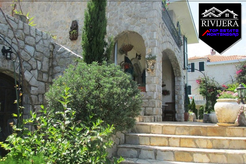 Luxus-Wohnung nähe Meer Kostanjica, Kotor