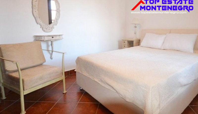 New luxury flat Kostanjica, Kotor-Top Estate Montenegro