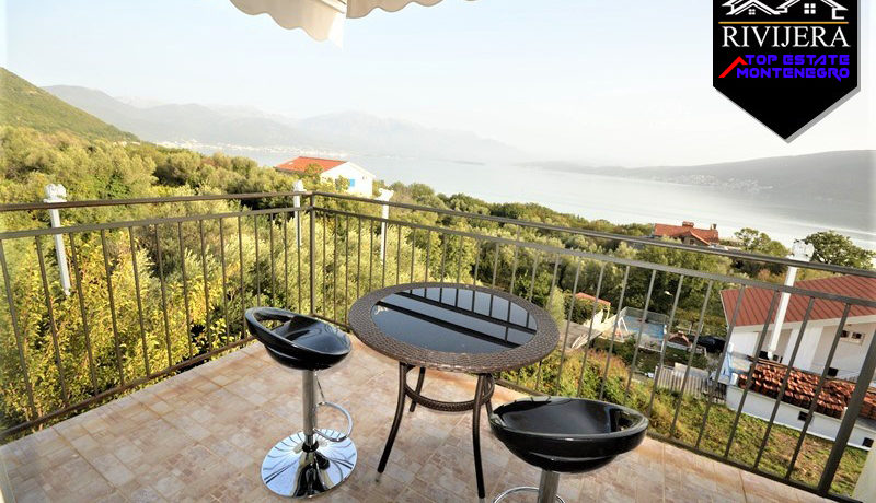 Апартаменты с прекрасным видом на море Баошичи, Герцег Нови-Топ недвижимости Черногории