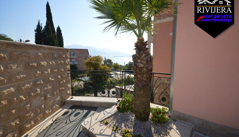 Wohnung mit fantastischem Meerblick Baosici, Herceg Novi-Top Immobilien Montenegro