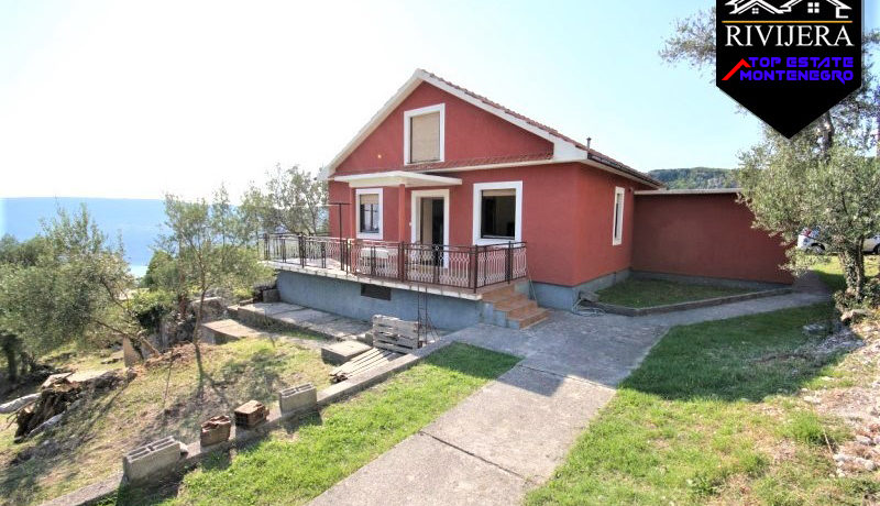 house_outside_the_city_trebesin_herceg_novi_top_estate_montenegro.jpg