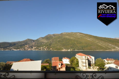 Attractive furnished apartment Lepetane, Tivat-Top Estate Montenegro