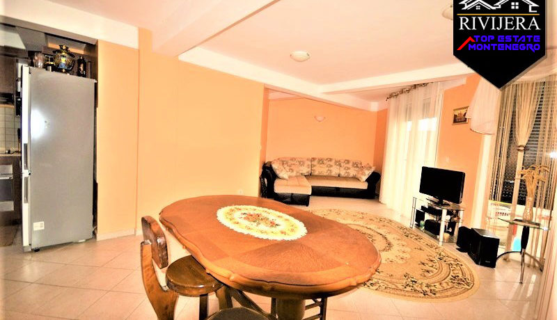 Schöne Ein Zimmer Wohnung Igalo, Herceg Novi-Top Estate Montenegro