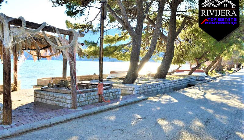 Haus mit Grundstück an der Küste Igalo, Herceg Novi-Top Immobilien Montenegro
